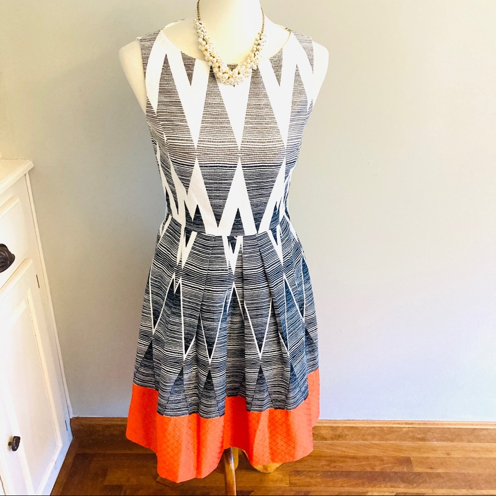 Tahiri geometric pattern black/orange dress 2